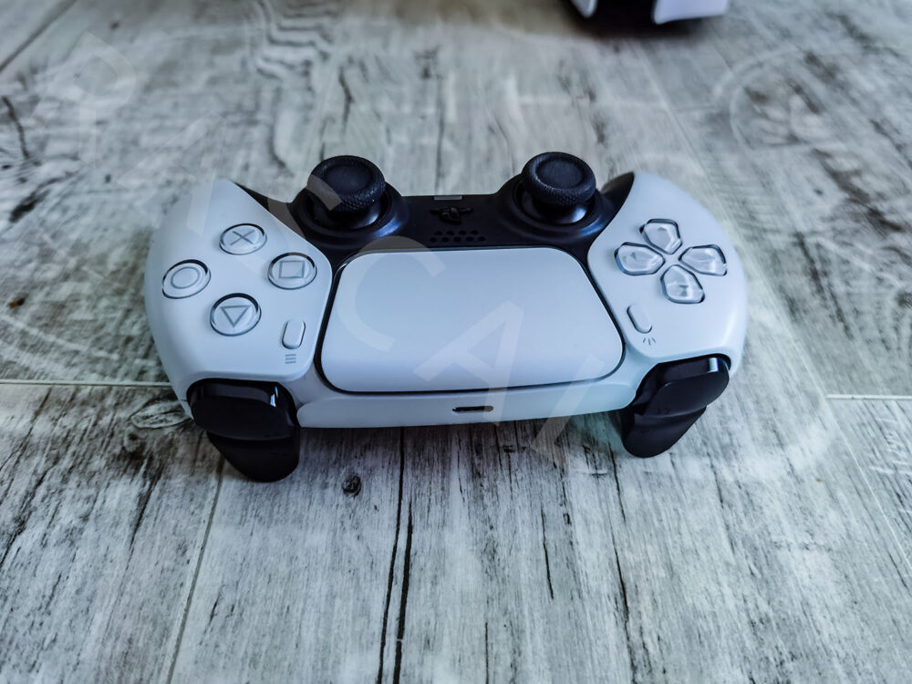 Playstation 5 - DualSense - mini recenzja - rascal.pl